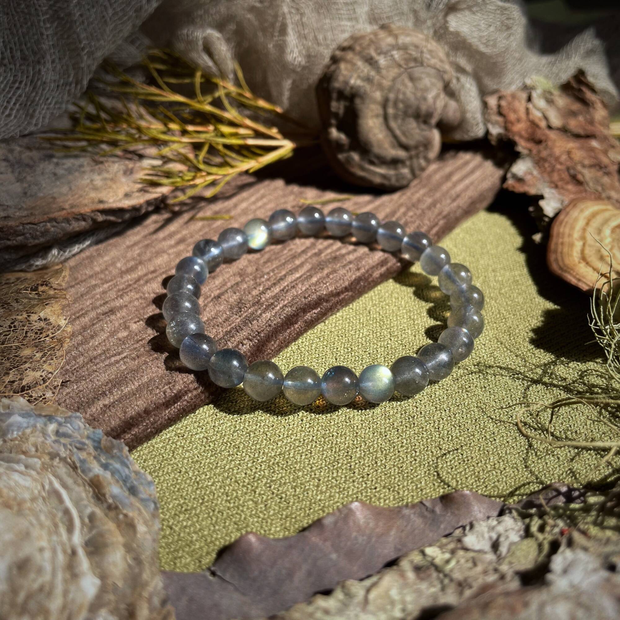 Labradorite Tròn 6.5ly