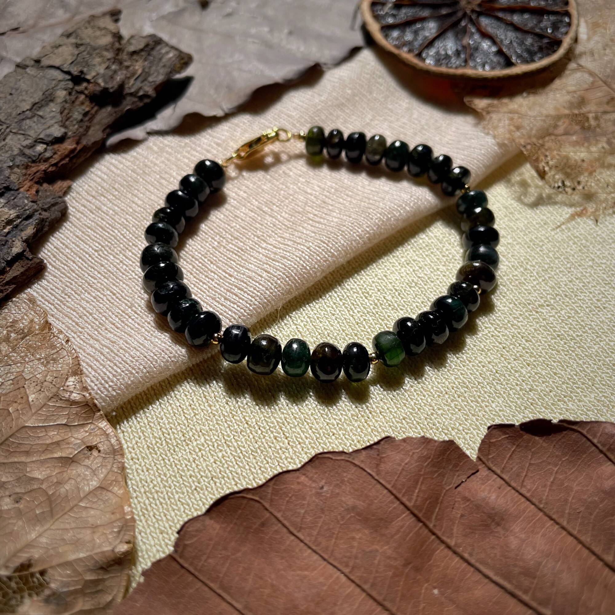 Tourmaline Bánh Bao 02 - Đen