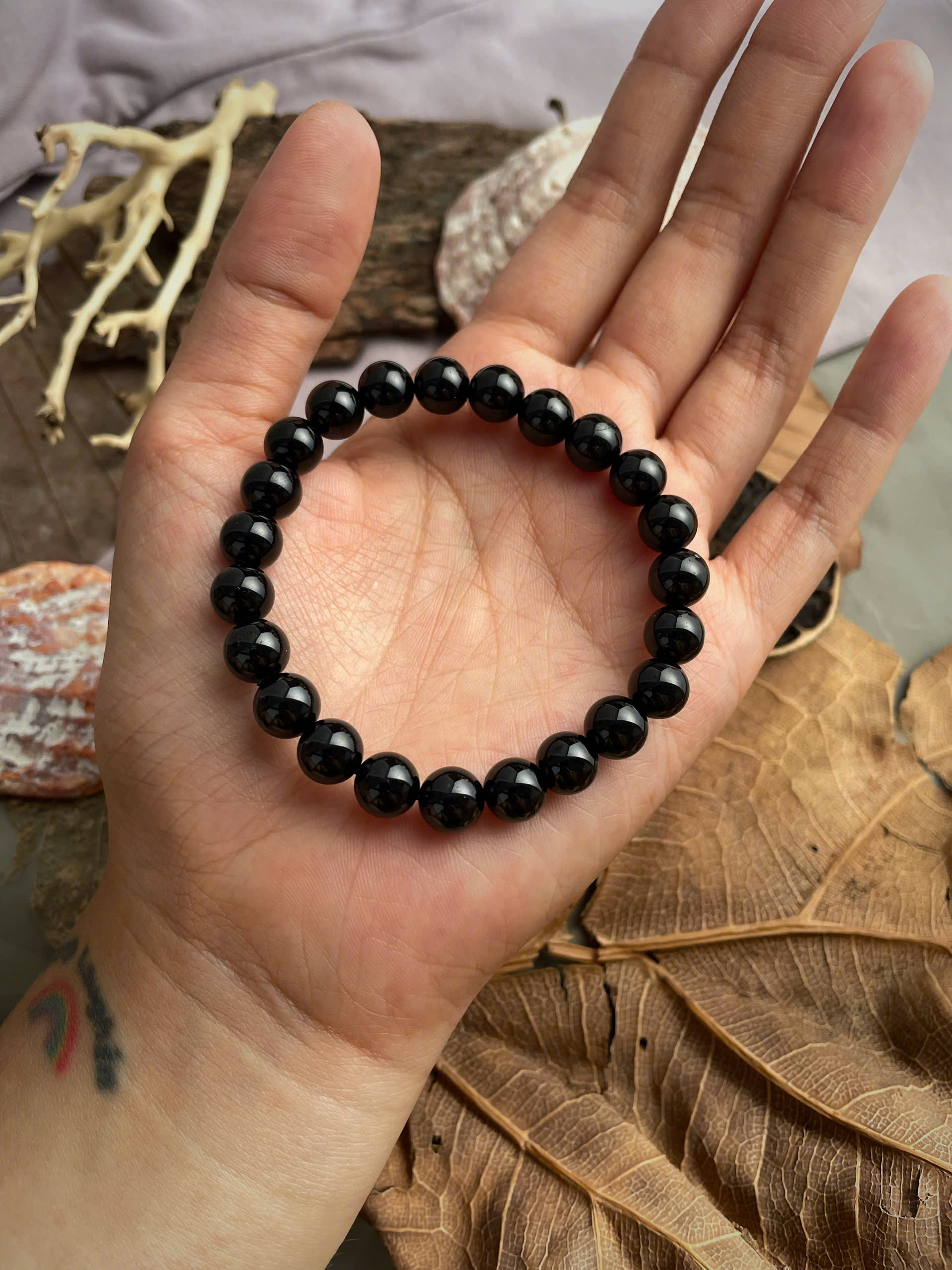 Tourmaline đen tuyền 8ly