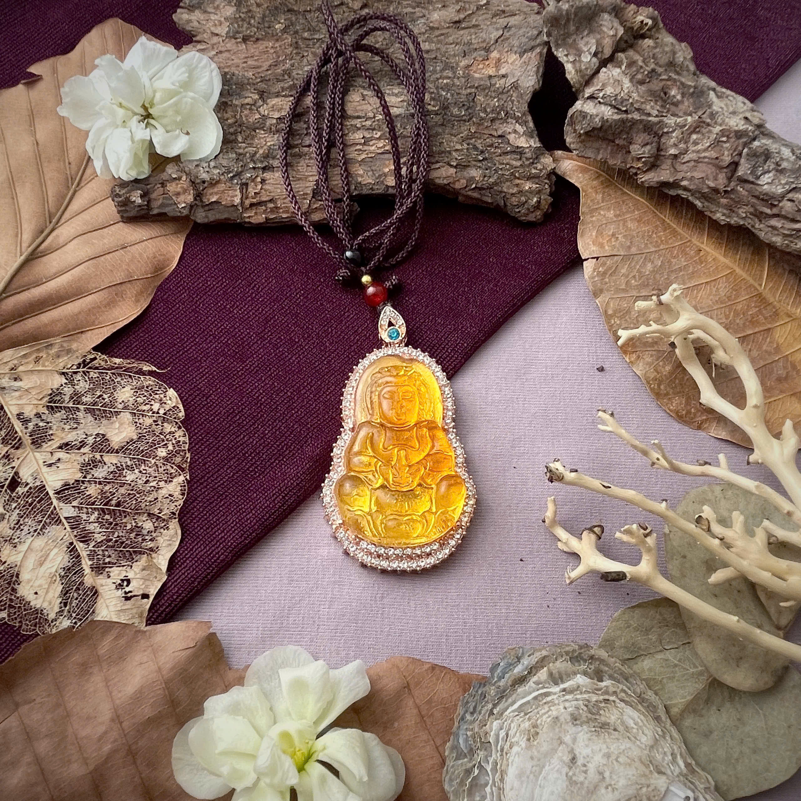 Mặt cổ phong thủy - Hổ Phách